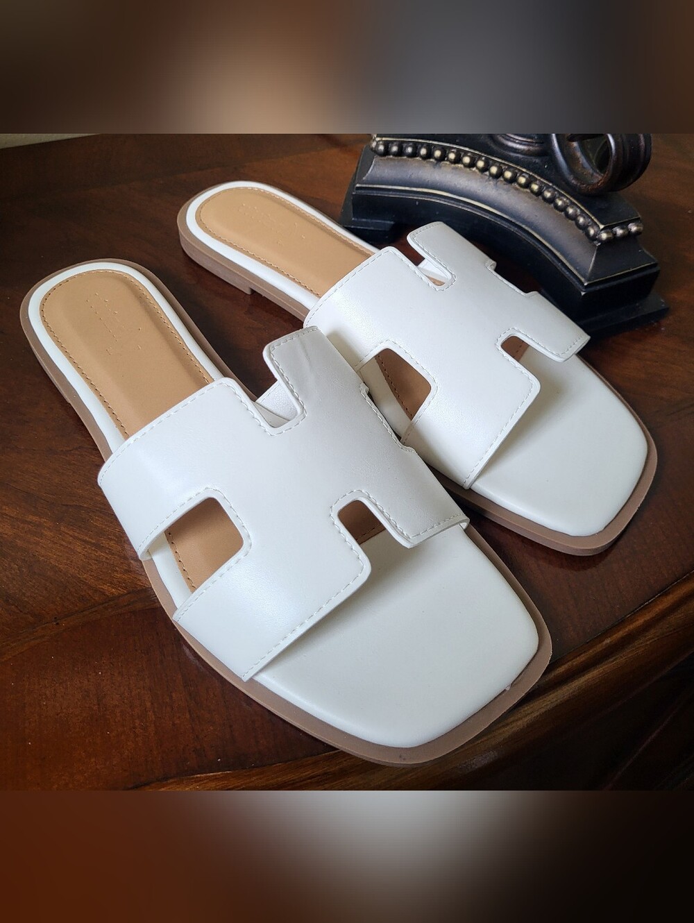 Vivianly White Cutout Slide Sandals
